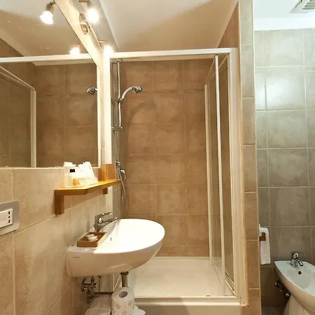 Ubaldi Best House Gasthof Rom